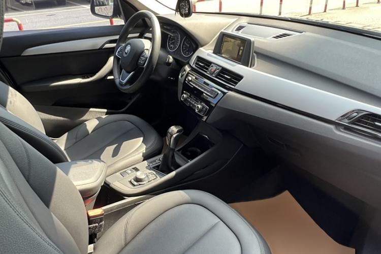 Used BMW X1 2016 sDrive18Li Premium Edition