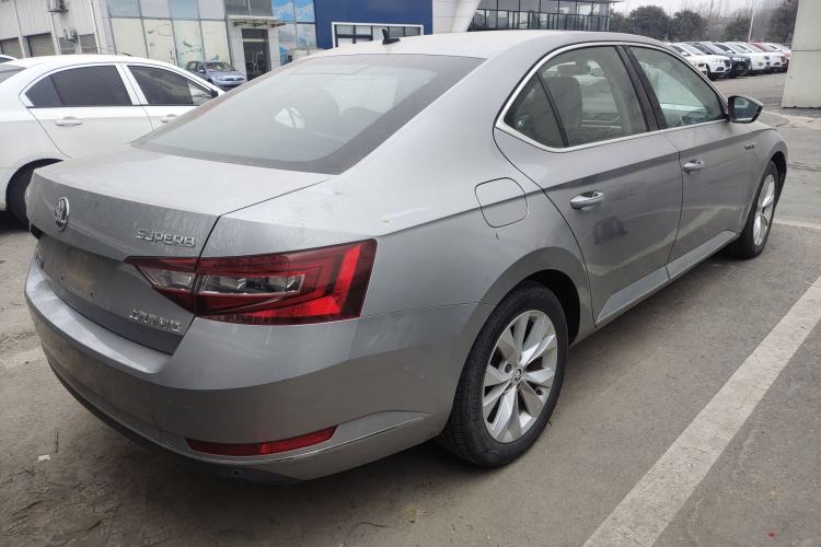 Used Skoda Superb 2016 TSI330 DSG Innovation Edition
