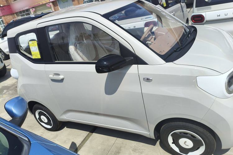 Used Wuling Hongguang MINIEV 2024 3rd Generation 215km Youth Edition