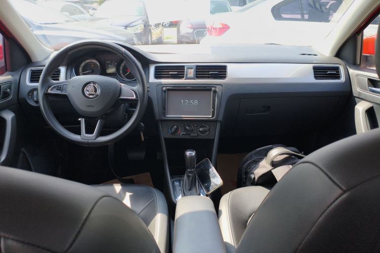 Used Skoda Rapid Spaceback 2019 Revised Version 1.5L Automatic Comfort Edition China VI Standard
