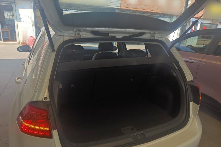 Used Volkswagen Golf 2016 1.6L Automatic Comfort Model
