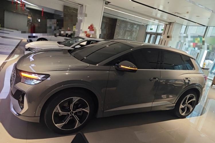 Used Audi Q4 e-tron 2023 40 e-tron Boundary Edition
