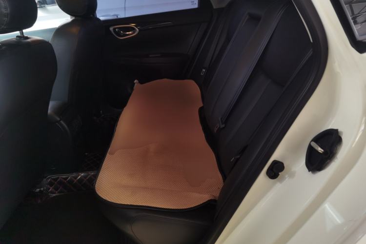 Used Nissan Sylphy 2022 Classic 1.6XL CVT Luxury Edition Left Rear Seat