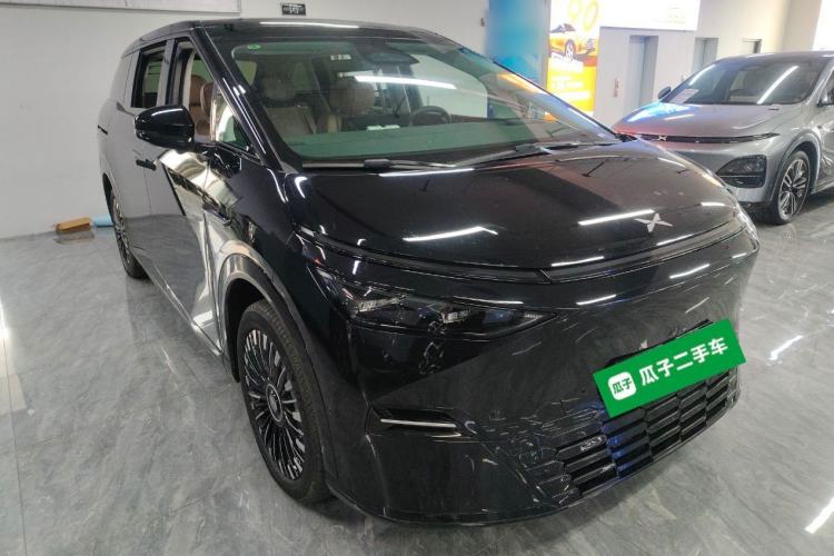 Used XPeng X9 2025 740 Ultra-Long Range Max Exterior 1