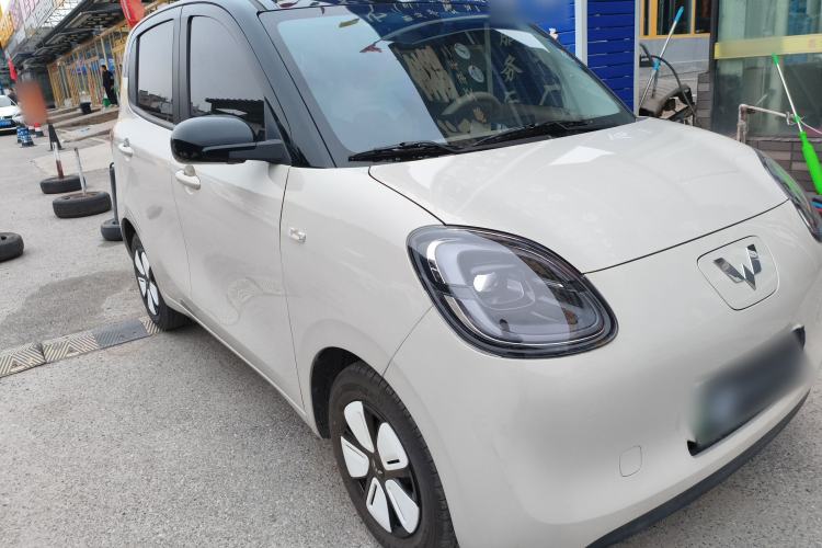 Used Wuling Hongguang MINIEV 2025 Four-Door Version Zhenxiang+ Edition Front Right 45 Deg