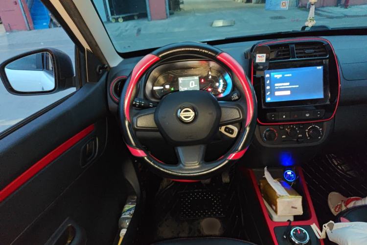 Used Dongfeng NAMMI BOX 2022 Chasing Wind Edition 331 km Standard Model Steering Wheel