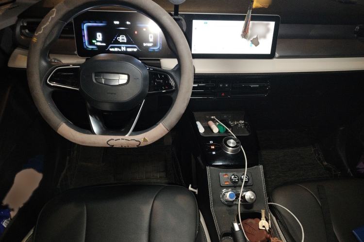 Used Geometry E Firefly 2024 301km Flowing Light
