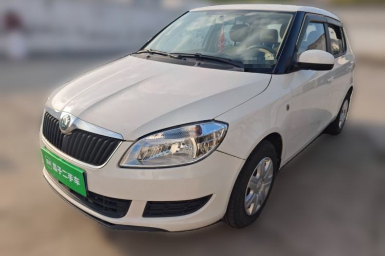 Used Skoda Fabia 2014 1.4L Manual Crystal Edition