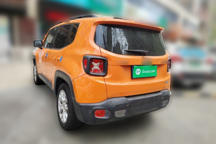 Used Jeep Renegade 2017 180T Automatic High-Energy Version Rear Left 45 Deg