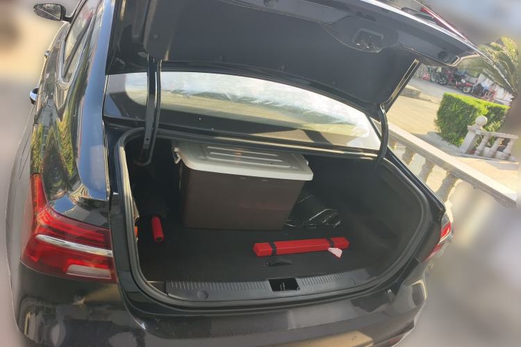 Used Roewe i6 New Energy 2017 45T Hybrid Connect & Smart Enjoyment Edition