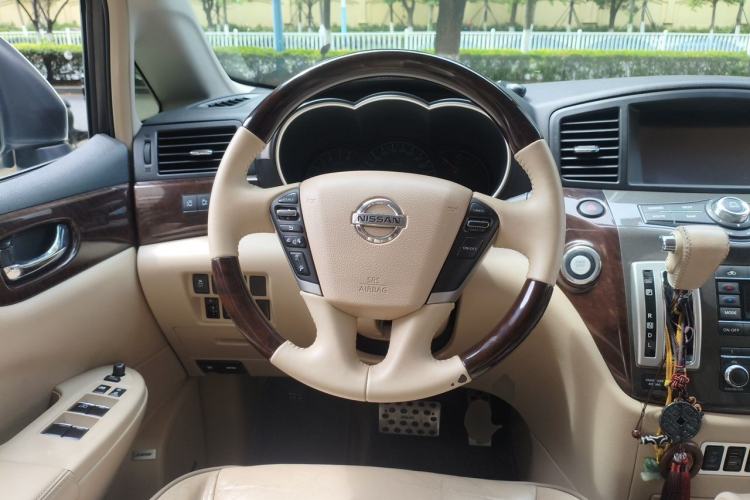 Used Nissan Quest 2015 3.5L SL
