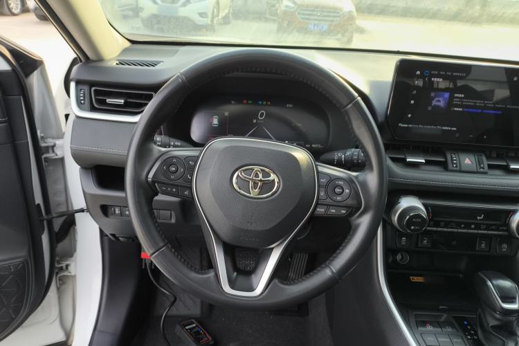 Used Toyota RAV4 2023 2.0L CVT Two-Wheel Drive Fashion Plus Edition