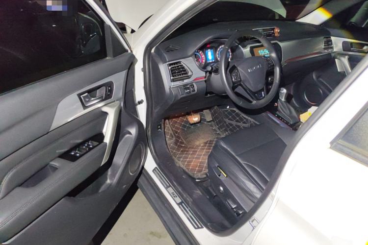 Used Haval H2 2017 Blue Label 1.5T Automatic Two-Wheel Drive Luxury Model