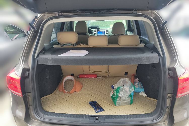 Used Volkswagen Tiguan 2016 300TSI Automatic Two-Wheel Drive Trend Edition Trunk