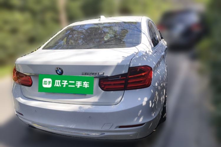 Used BMW 3 Series 2015 320Li Luxury Edition Fashion Model Rear Right 45 Deg