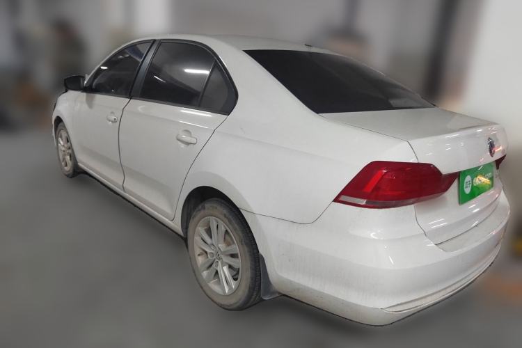 Used Volkswagen Santana 2016 1.6L Manual Fashion Edition
