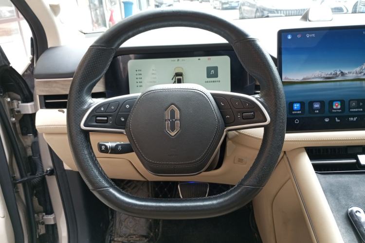 Used Hima AITO M7 2022 1.5T Four-Wheel Drive Flagship Edition
