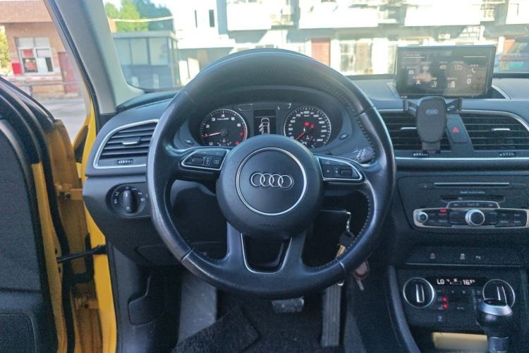 Used Audi Q3 2016 30 TFSI Fashion Model