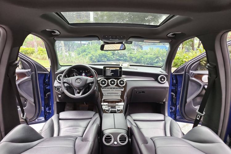 Used Mercedes-Benz GLC 2018 Facelift GLC 260 4MATIC Luxury Edition