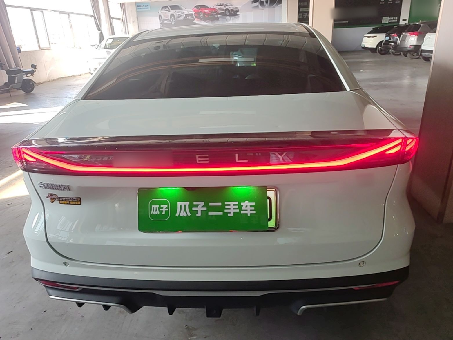 Geely Galaxy L6 2023 125km PLUS — снимка 5