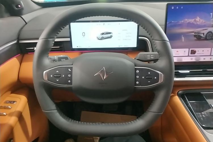 Used Dongfeng eπ eπ008 2026 Model Six-Seat Pure-Electric Family Edition Steering Wheel