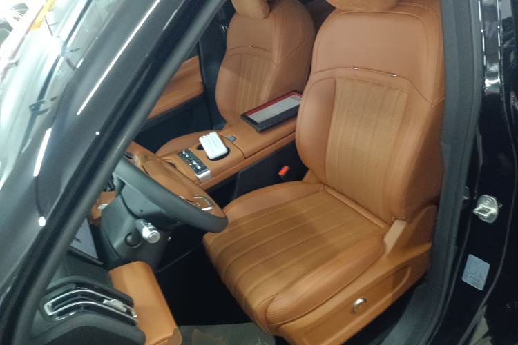 Used JETOUR Shanhai L7 Plus 2025 Model 220km Flagship 7-seater Left Front Seat