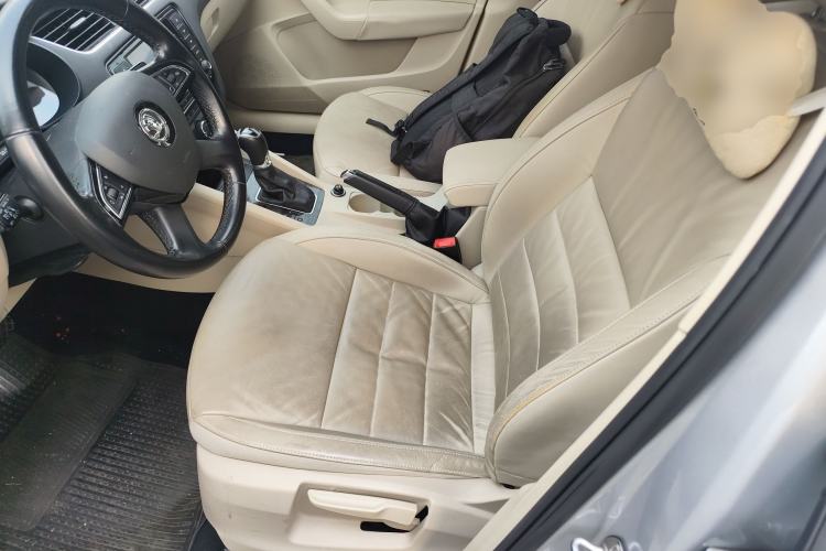 Used Skoda Octavia 2015 1.4TSI DSG Yijun Edition Left Front Seat