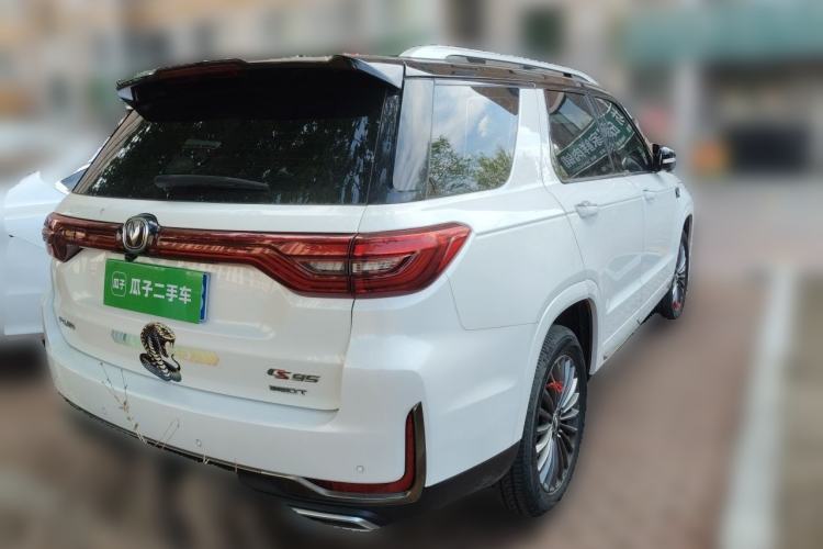 Used CHANGAN CS95 2021 2.0T Two-Wheel Drive Luxury Version
