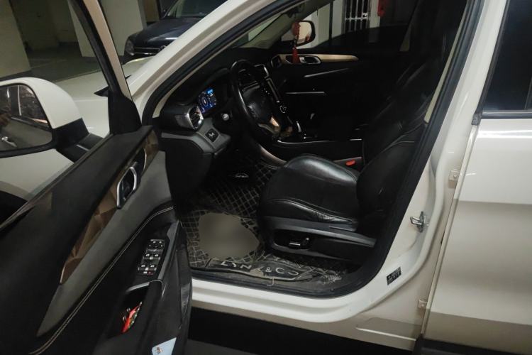 Used Lynk & Co 01 2018 2.0T Two-Wheel-Drive + Version