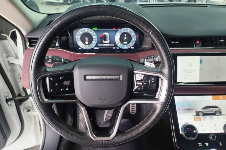 Used Land Rover Range Rover Evoque 2023 Aurora L 249 PS Luxury Edition