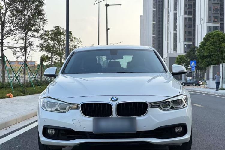 Used BMW 3 Series 2016 320i Fashion Model
