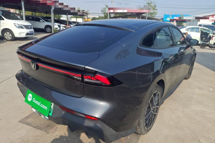 Used Changan UNI-V iDD 2024 Blue Whale Smart Electric iDD 136km ZhiKu Model