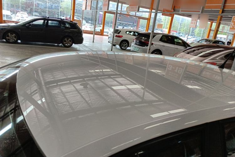 Used Volkswagen Polo 2016 1.4L Manual Fashion Model Roof