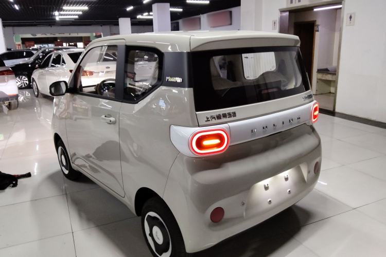Used Wuling Hongguang MINIEV 2024 3rd Generation 215km Youth Edition Rear Left 45 Deg