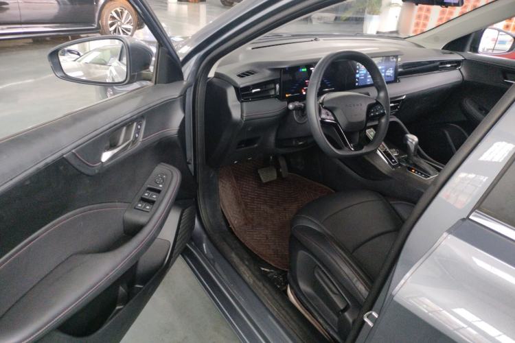 Used Roewe i5 2023 1.5L CVT Luxury Edition