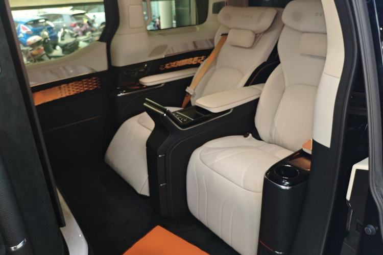 Used Zeekr 009 2024 GAC Trumpchi