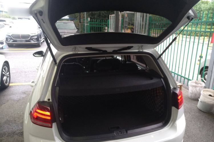 Used Volkswagen Golf 2020 200TSI DSG Comfortable and Ambitious Edition