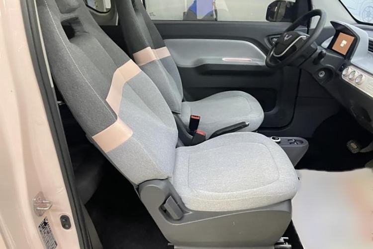 Used Wuling Hongguang MINIEV 2021 Macaron Premium Model – Lithium Iron Phosphate