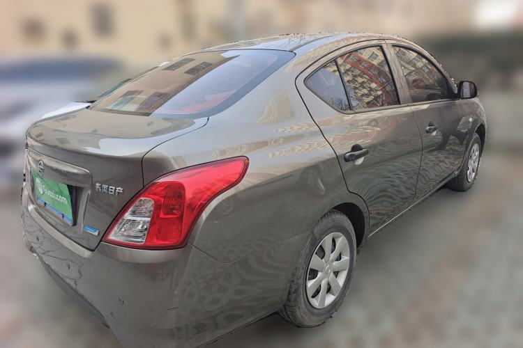 Used Nissan Sunny 2015 1.5XE Manual Comfort Edition
