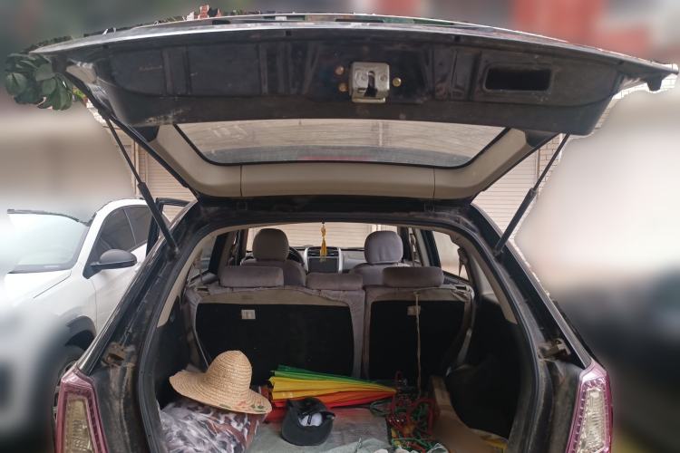 Used Lifan Auto X60 2012 Discovery Edition 1.8L Manual Luxury Model
