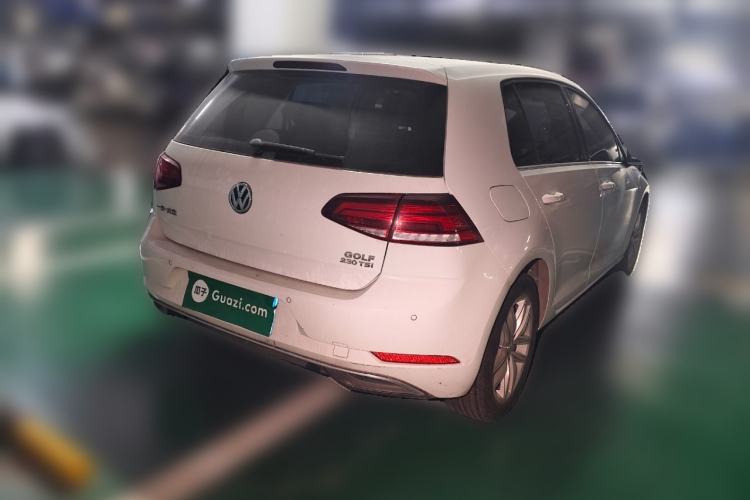 Used Volkswagen Golf 2018 230TSI Automatic Comfort Model
