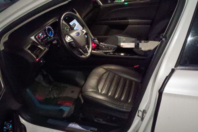 Used Ford Mondeo 2013 2.0L GTDi 200 Fashion Edition
