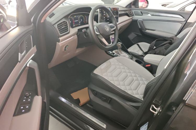 Used Volkswagen Tayron 2023 330TSI Two-Wheel-Drive Luxury Plus Advanced Version