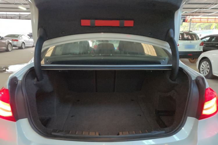 Used BMW 3 Series 2019 320Li Fashion Model Trunk