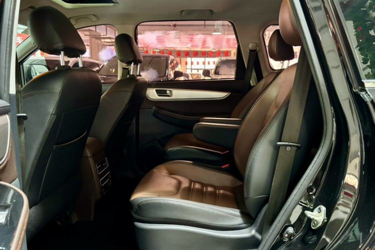 Used FORTHING Joyear X6 2017 Enjoy Series 1.5T CVT Luxury Model
