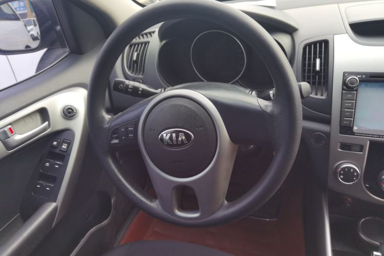 Used Kia Forte 2014 1.6L AT GL
