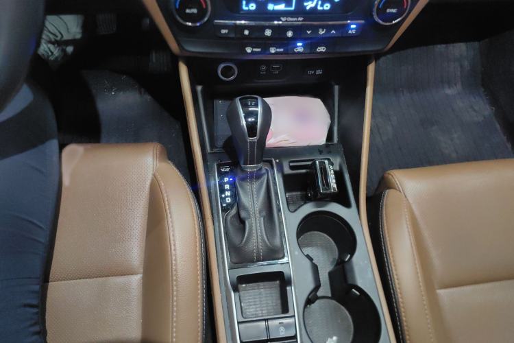 Used Hyundai Tucson 2015 1.6T Dual-Clutch Two-Wheel-Drive Leading Model