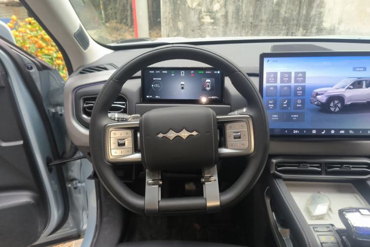 Used Formula Leopard Titanium 3 2025 501KM All-Wheel Drive Intelligent Driving Ultra Version
