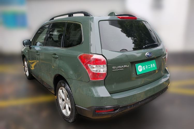 Used Subaru Forester 2014 2.0i Automatic Luxury Edition Rear Left 45 Deg