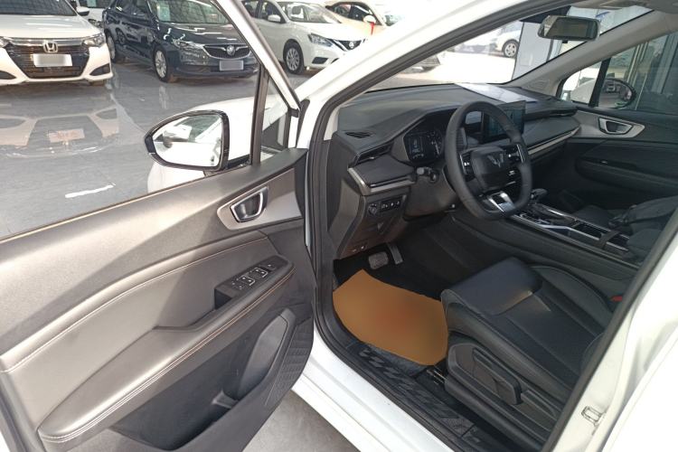 Used Wuling Jiachen 2022 1.5T CVT Smart Luxury Version
